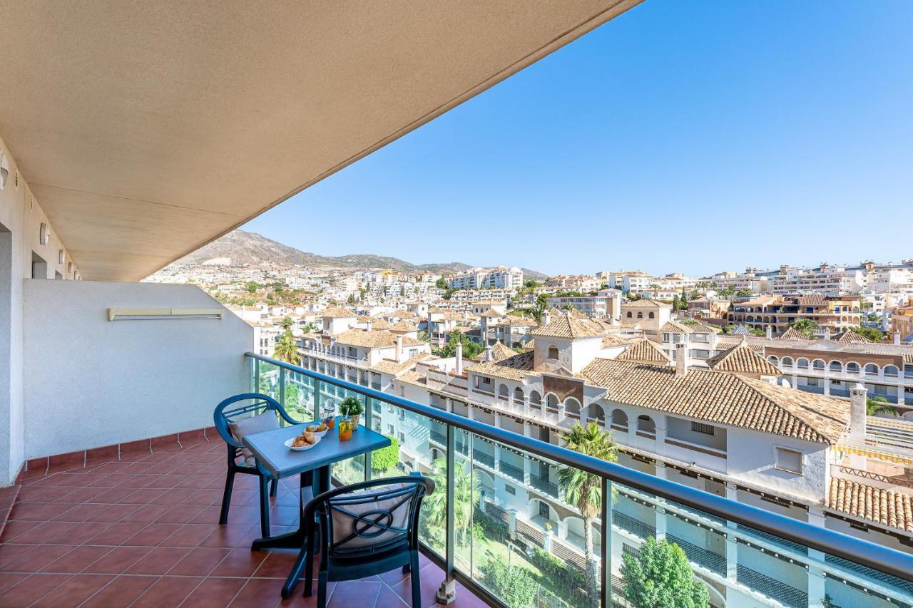 797 Holiday Rentals - Arcosur1- Moderno Apartamento Con Terraza Y Vistas Бенальмадена Екстер'єр фото