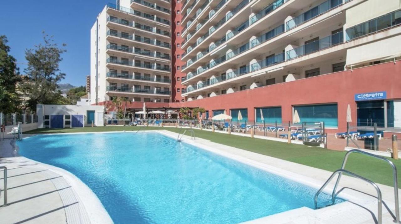 797 Holiday Rentals - Arcosur1- Moderno Apartamento Con Terraza Y Vistas Бенальмадена Екстер'єр фото