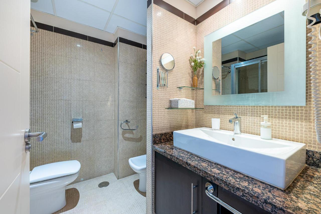 797 Holiday Rentals - Arcosur1- Moderno Apartamento Con Terraza Y Vistas Бенальмадена Екстер'єр фото