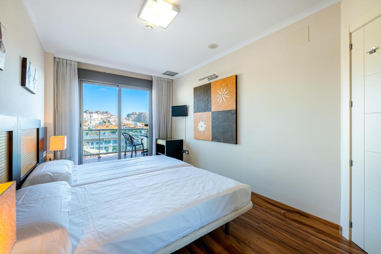 797 Holiday Rentals - Arcosur1- Moderno Apartamento Con Terraza Y Vistas Бенальмадена Екстер'єр фото
